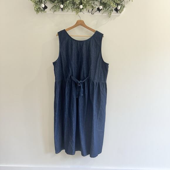 Dangerfield sleeveless denim dress with embroidered mushrooms Plus Size 20 - Picture 4 of 4